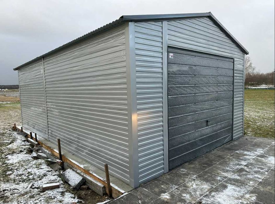 Garaż blaszany 4,5x7,5 garaże jednostanowiskowe, solidna konstrukcja