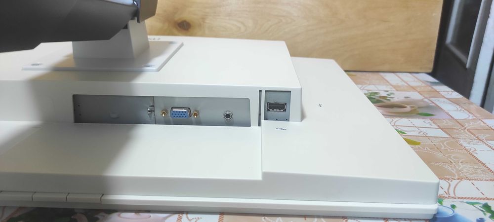 Монітор Fujitsu B22W-5 eco