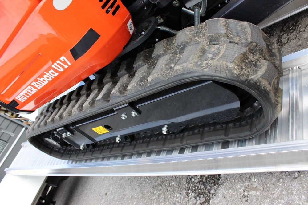 Gąsienica do koparki 320x100x52W od ręki