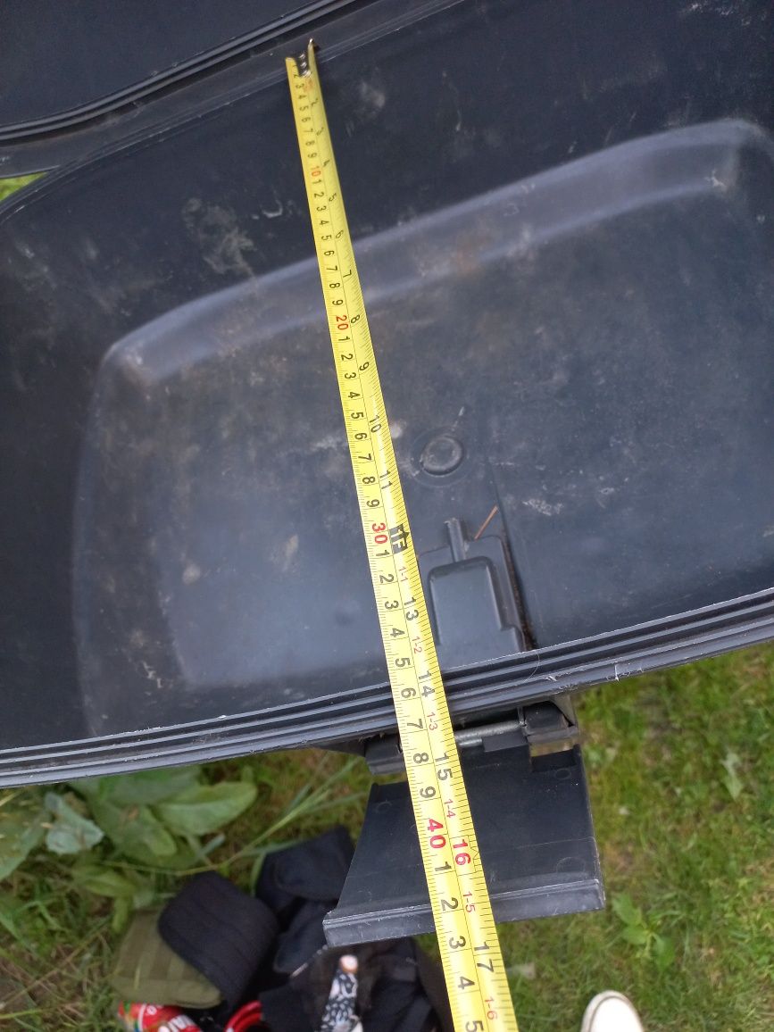 Kufer centralny givi monolock + plyta