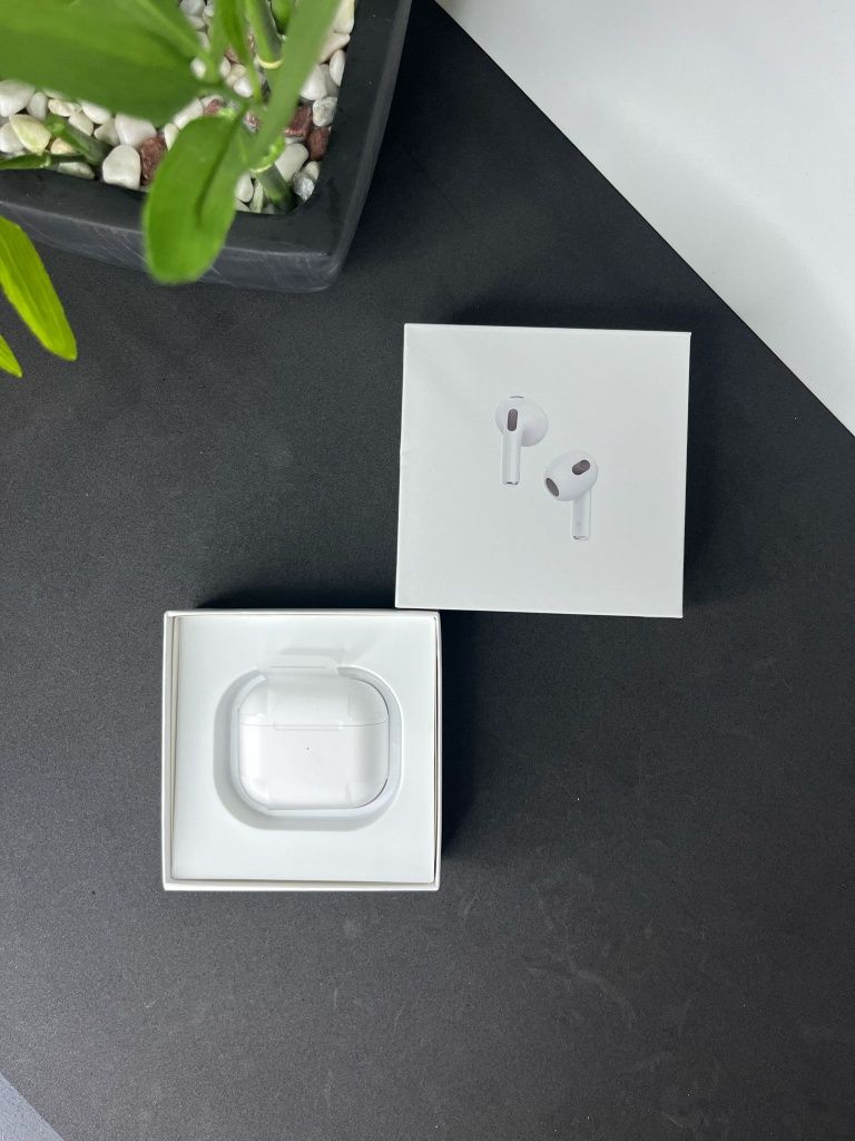 Airpods 3 Geração c/caixa magsafe