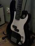 Gitara basowa Be Joe Seattle