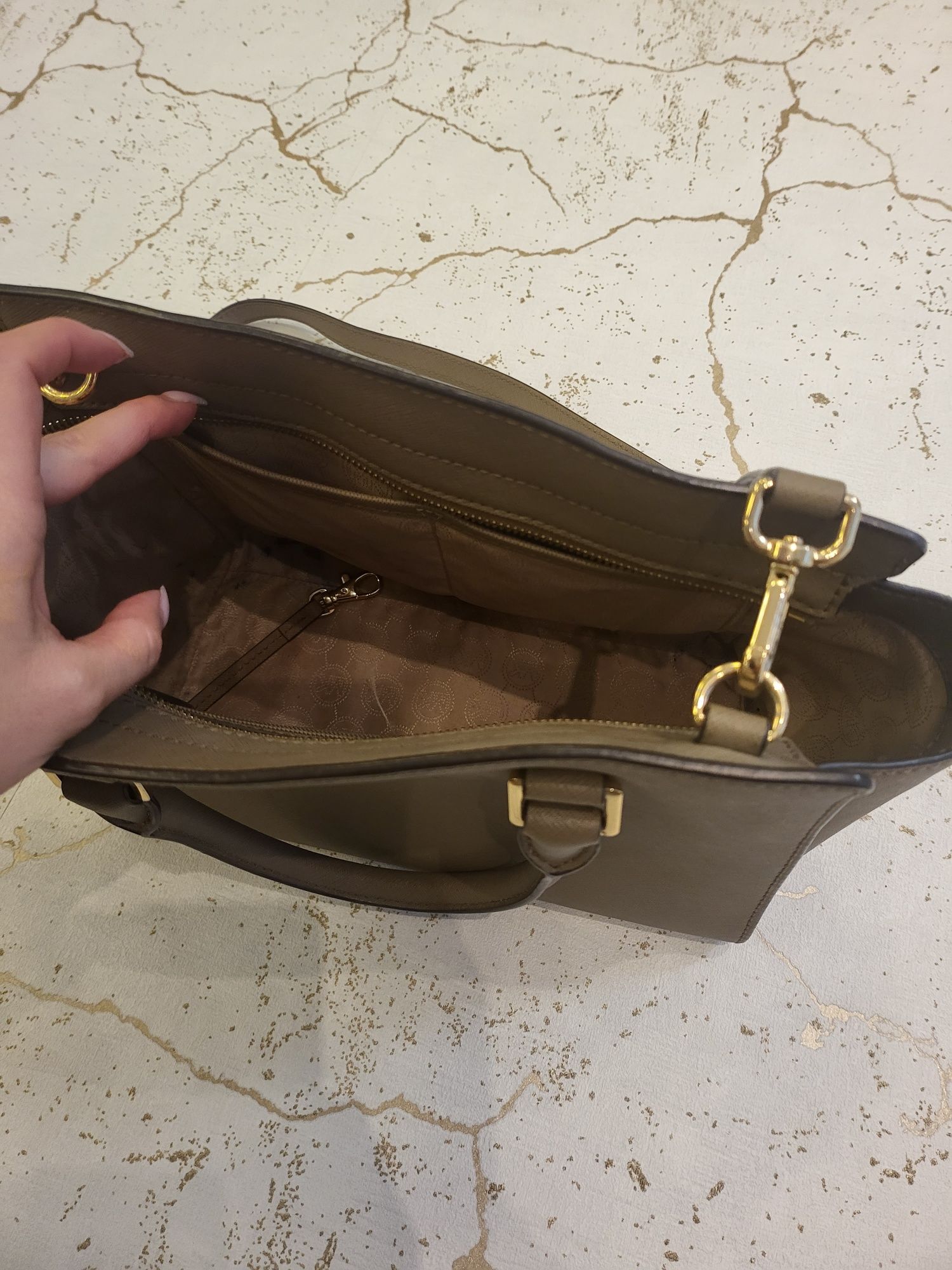 Markowa luksusowa oryginalna torebka Michael Kors model Selma
