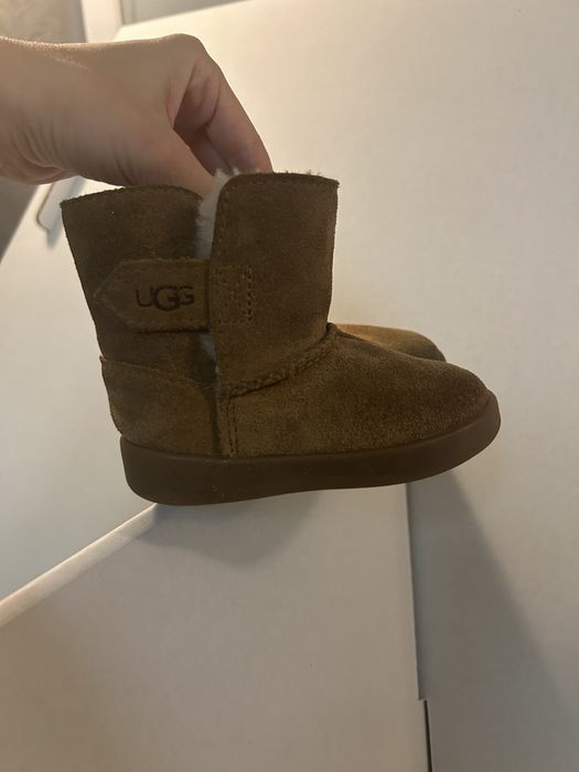 Дитячі натуральні ugg