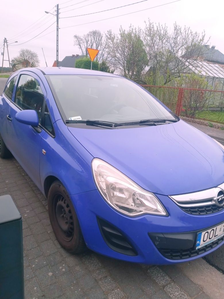 Opel corsa d z 2011r