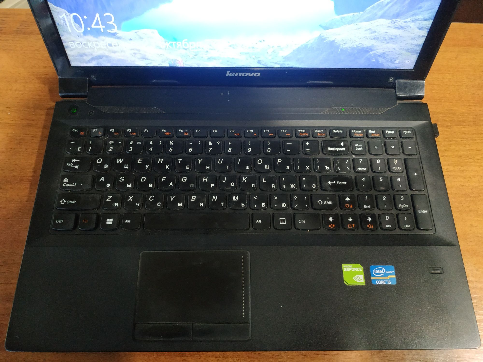 Срочно Lenovo v580 i5 gt740 8gb