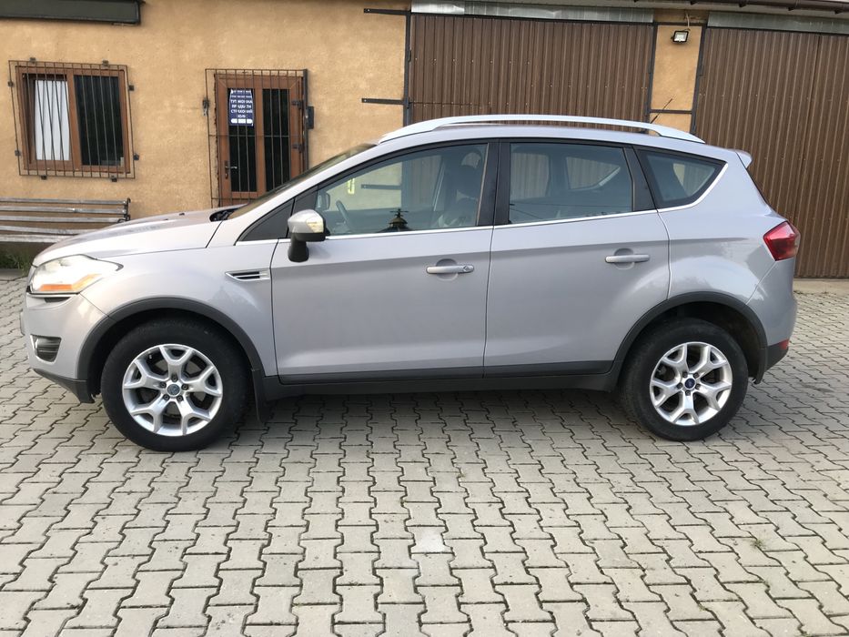 Ford Kuga 2011 р. 2.0 диз. Автомат