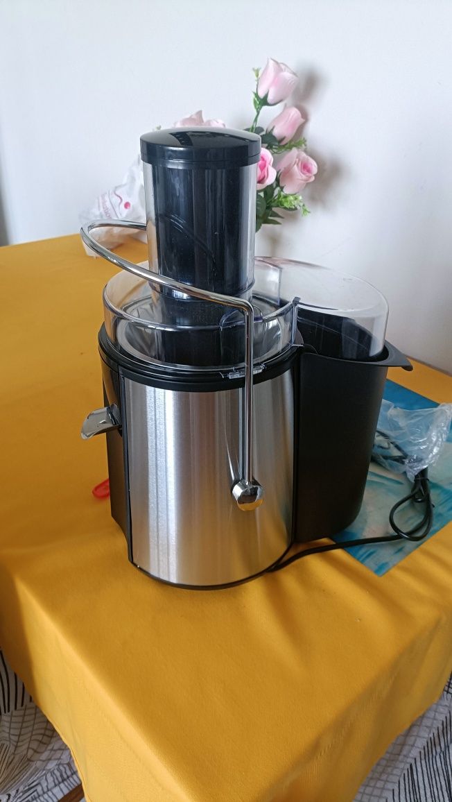 Nowy robot kuchenny - sokowirówka