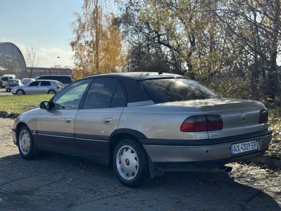 Opel Omega