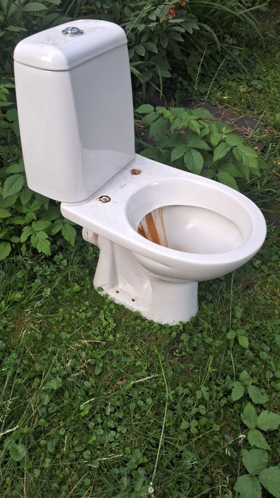 Унітаз з бачком бу