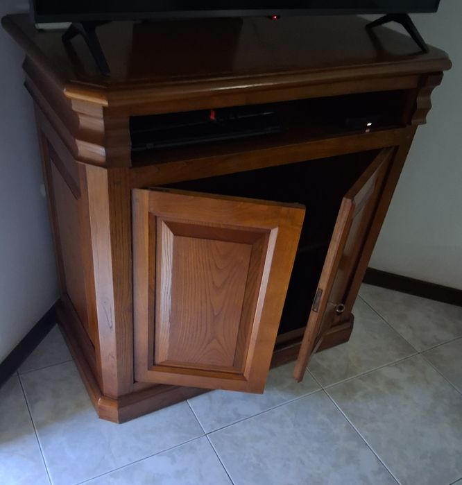 Movel de televisão
