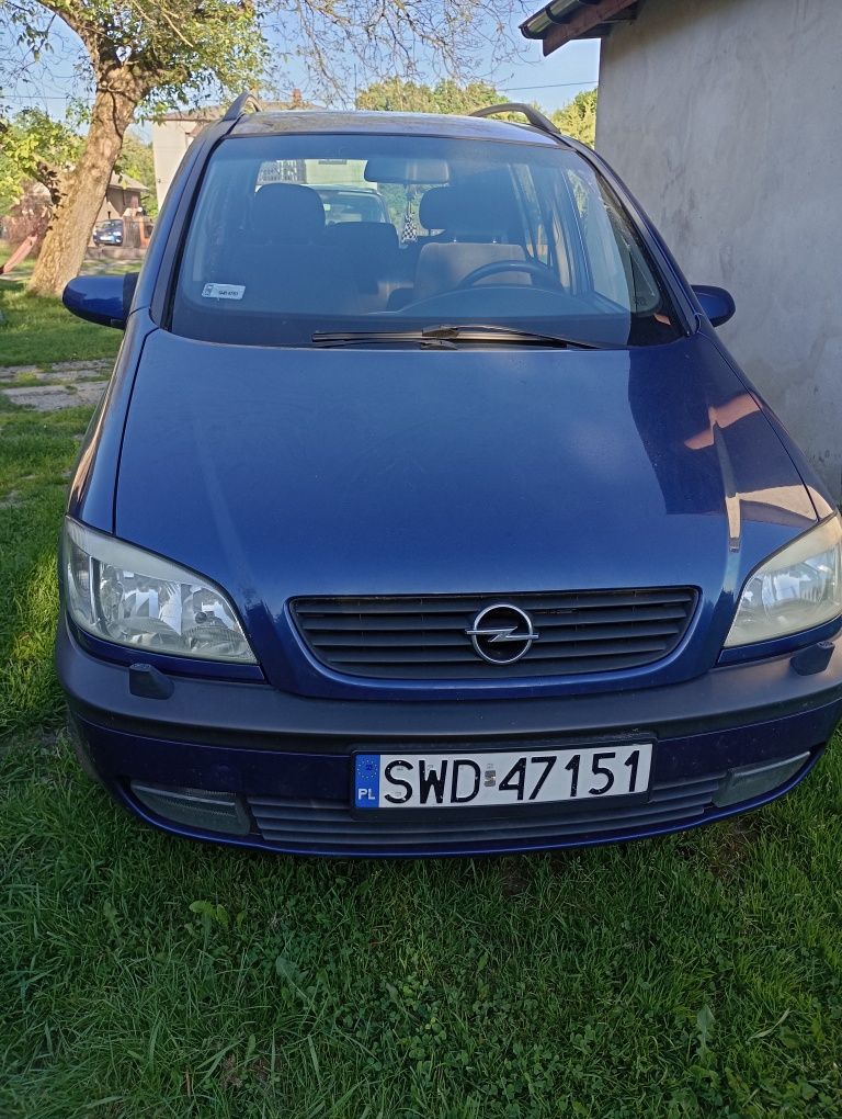 Opel Zafira A 2,0 Dti 101 kM 2001r