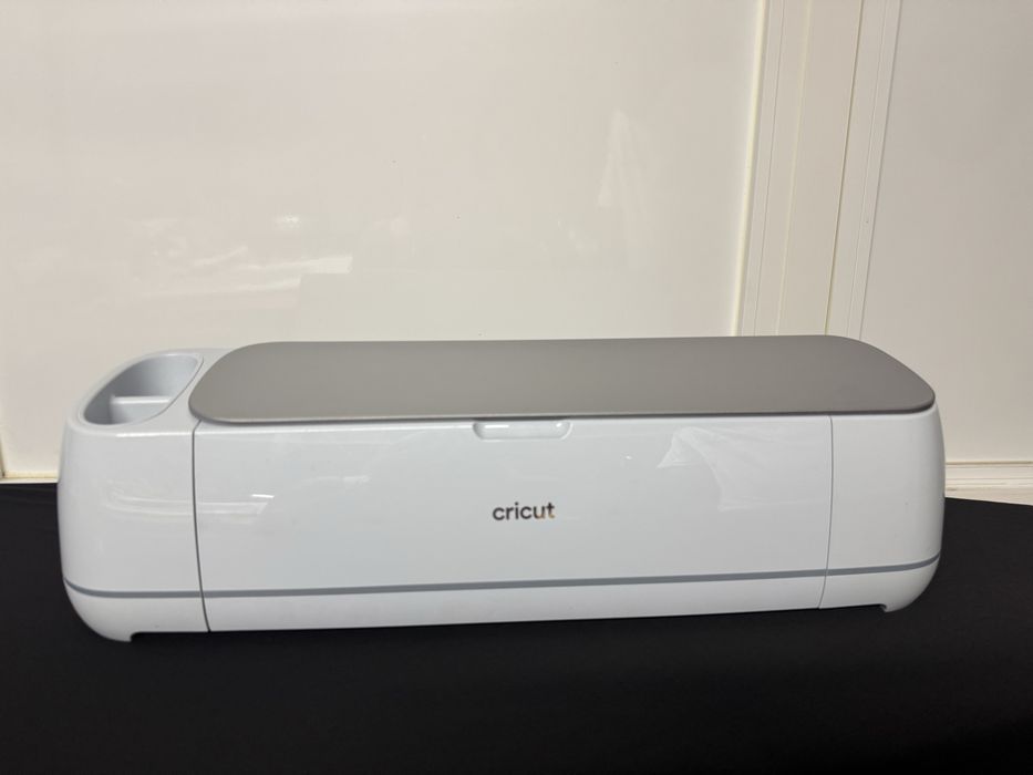 Cricut maker 3 + cricut mug press