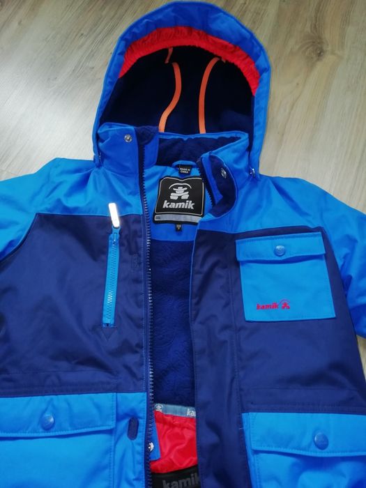 Зимова куртка фірма Kamik