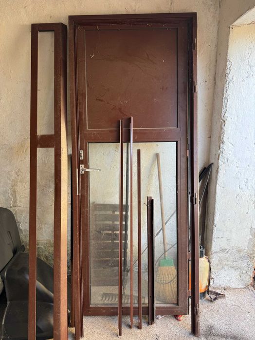 Drzwi z aluminium (biurowe)