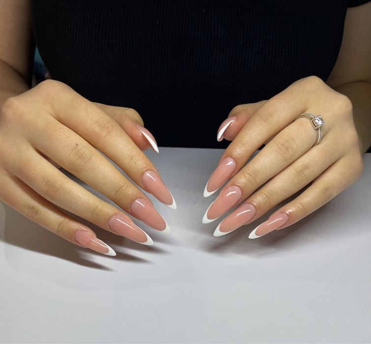 • Манікюр Дніпро