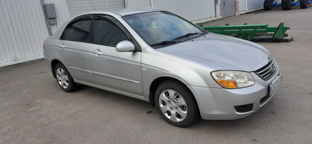 KIA Cerato Седан