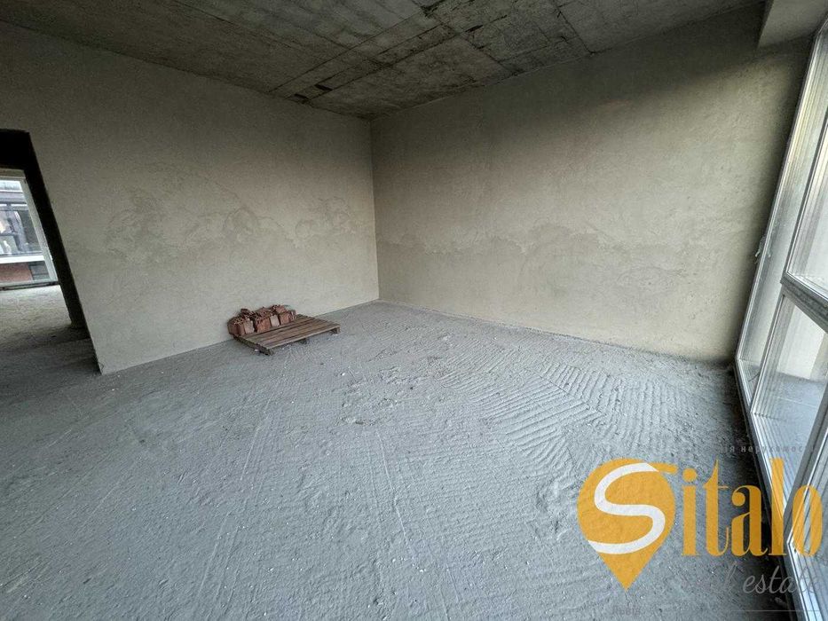 Продаж 5 кімнатного будинку, котеджа в Зубрі біля Рафаеля