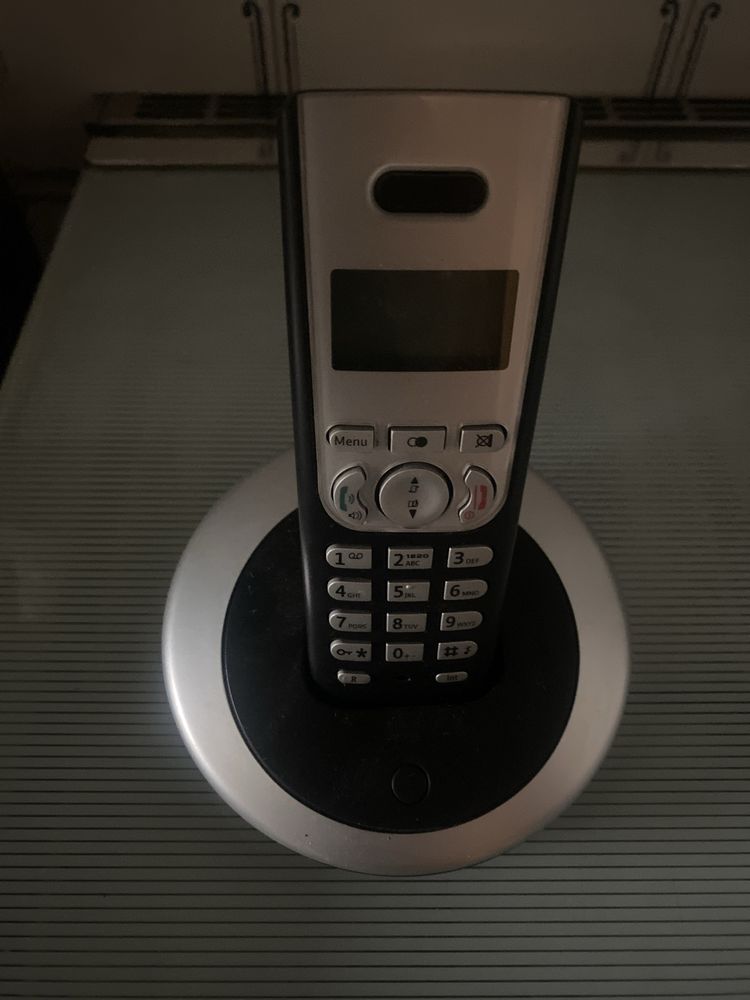 Telefone fixo em excelente estado