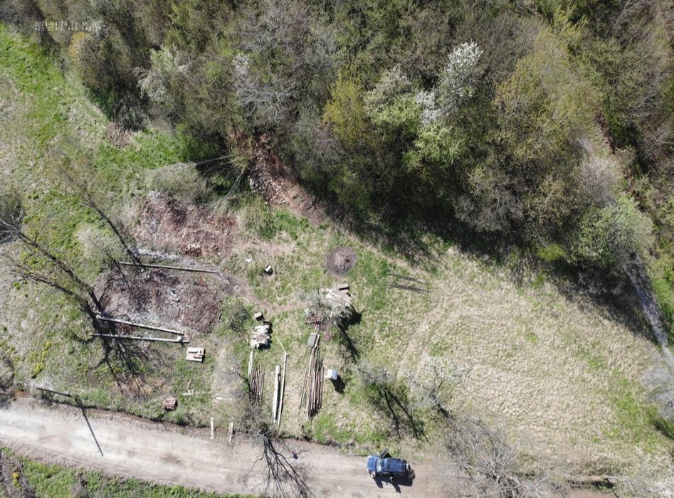 Земельна ділянка в Карпатах дешево.