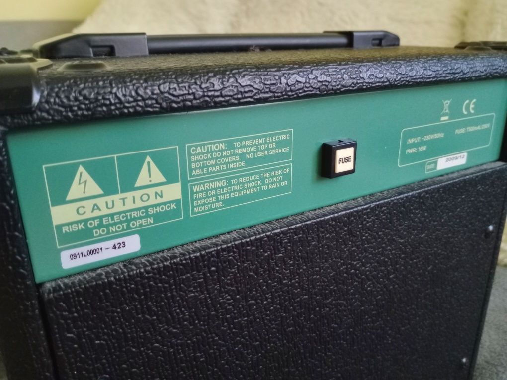 Wzmacniacz gitarowy