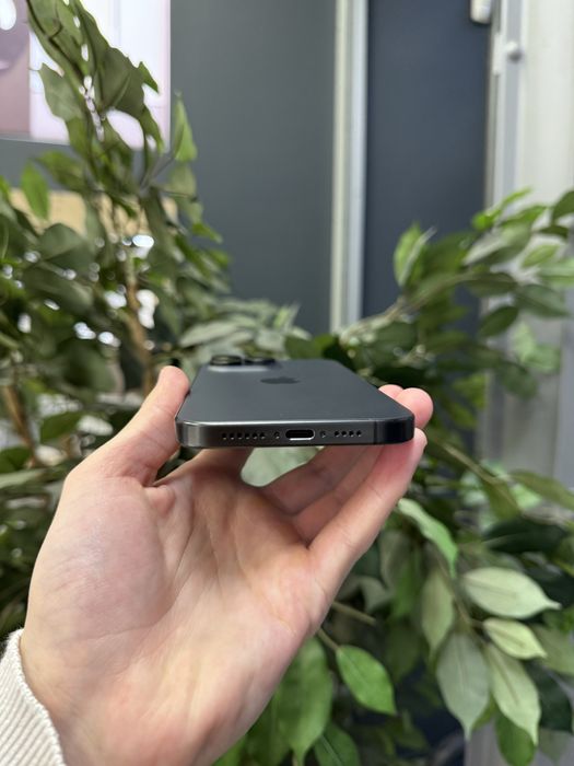 iPhone 15 Pro Max 256GB Black Titanium