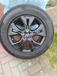 Sprzedam komplet oryginalnych kół z oponami do Toyota Yaris Cross