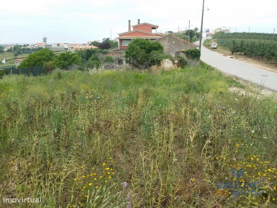 Terrena para Construção.