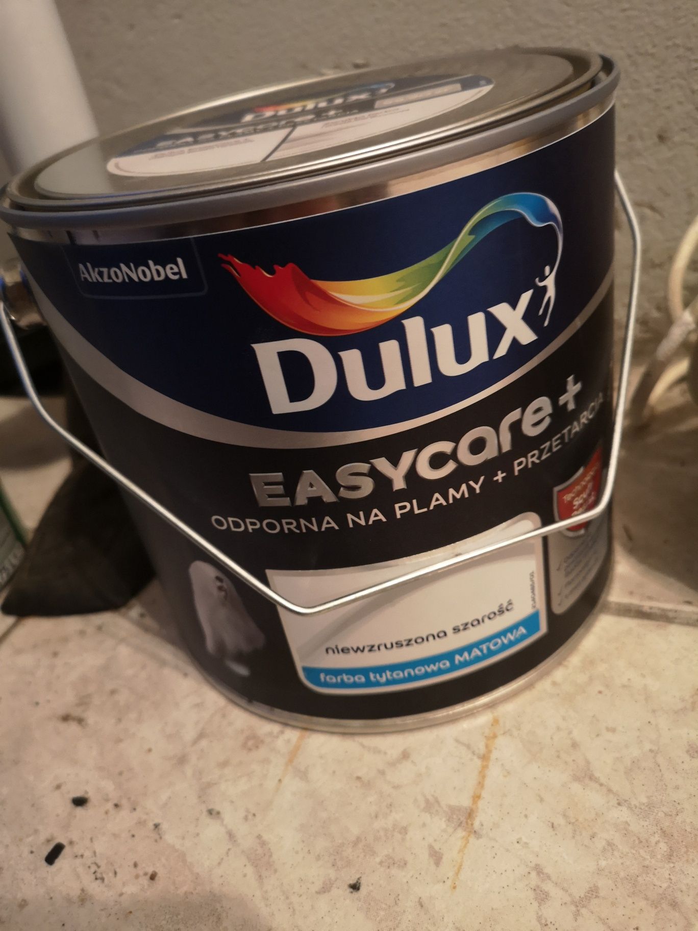 Farba Dulux EasyCare Plus Niewzruszona Szarość 2,5L