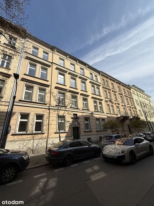 Na sprzedaż pusta kamienica, ul. Jana Sobieskiego 5