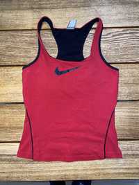 Czerwony top sportowy Nike Fit 34 36 ze stanikiem