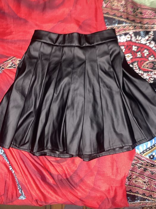 продам шкіряну спідницю