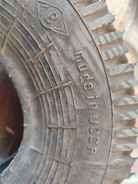 Покришка 3.5*5 без камери для картів,садових візків,тачок,моноблоків.