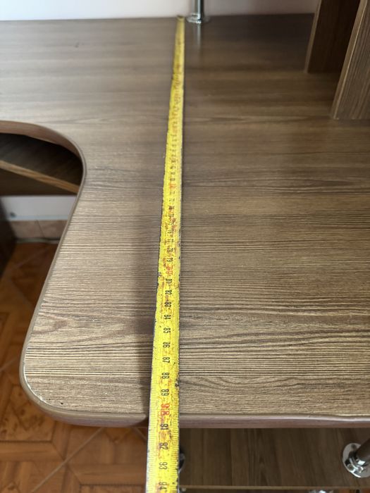 стіл компʼютерний, стан добрий, робився на замовлення.