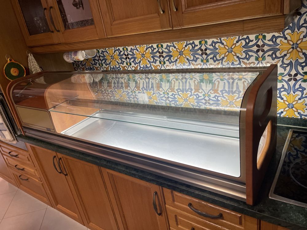 Vitrine para bolos