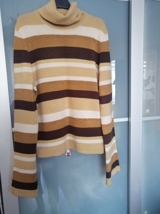 Golf damski ze zlota nitka-r 44-cieplutki