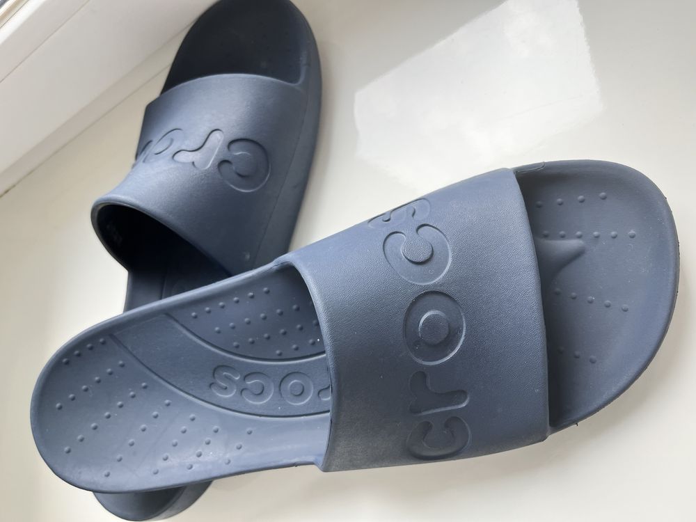 Чоловічі шльопанці Crocs оригінал