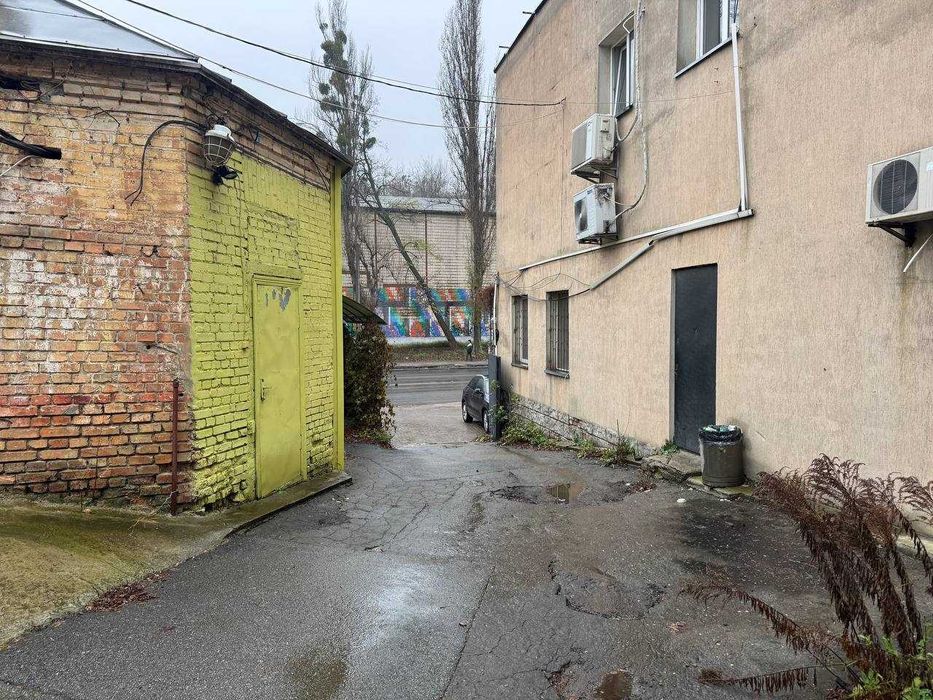 Оренда приміщення 13 м² на ПОДОЛІ — під склад або архів, БЕЗ КОМІСІЇ