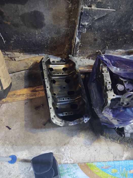 Двигатель Мазда 323 bj 1.5 16v 1999 г.в.