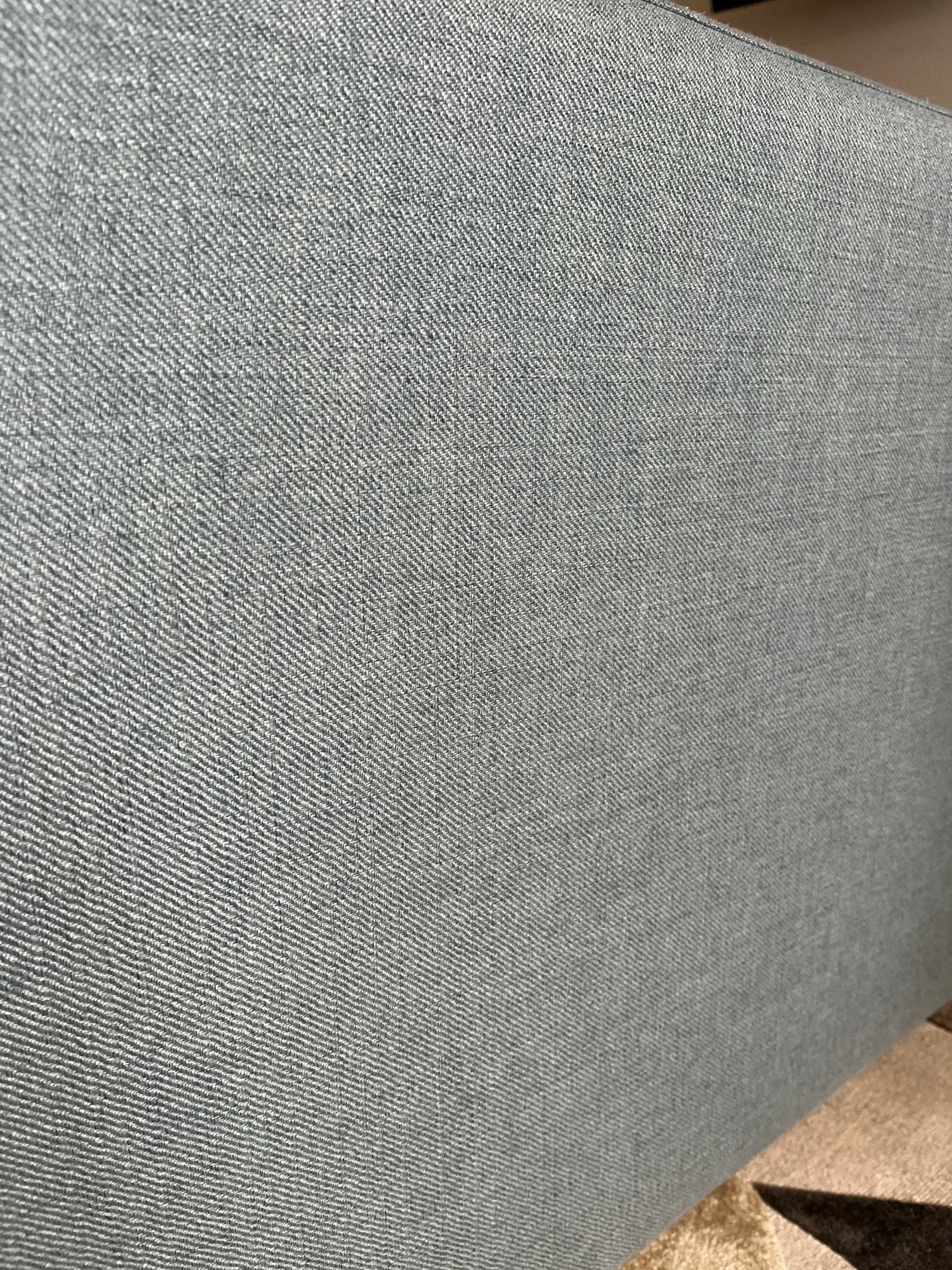 Sofá em textil (azul)