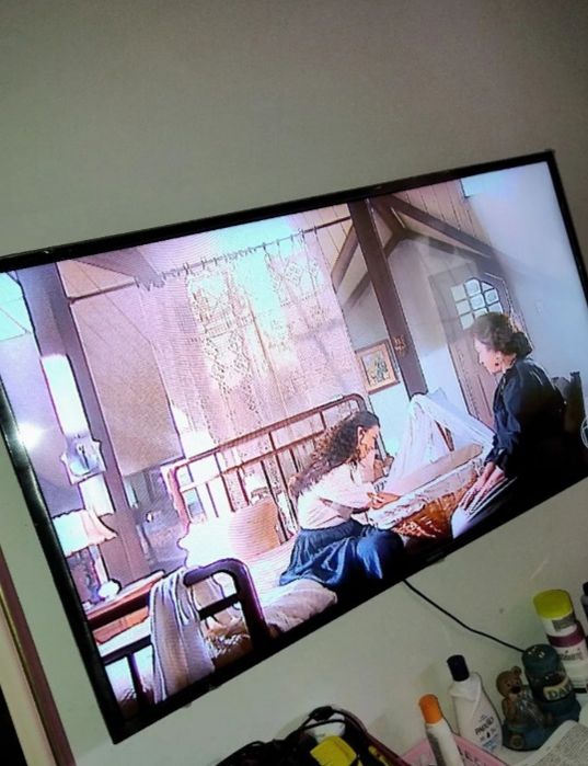 Samsung Smart tv 43 polegadas como nova