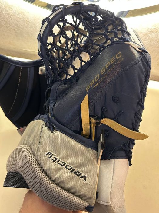 Ловушка и блин хоккейного вратаря Vaughn Pro Spec