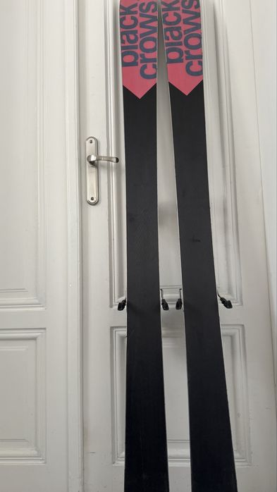 Narty all moutain Black Crows CAMOX 175vm