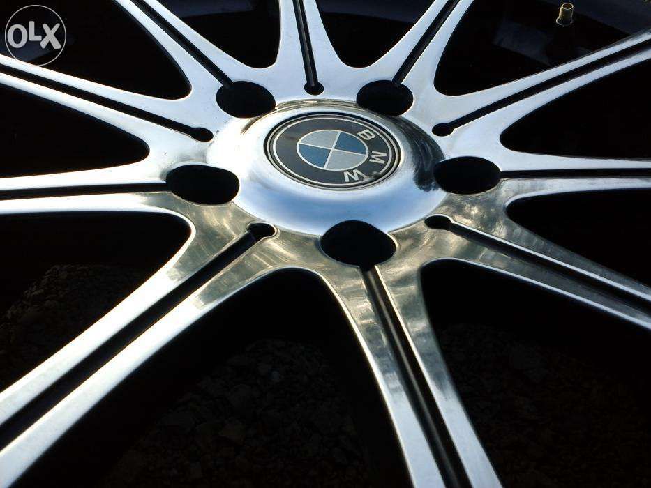 Prostowanie felg aluminiowych Renowacja Polerowanie Malowanie