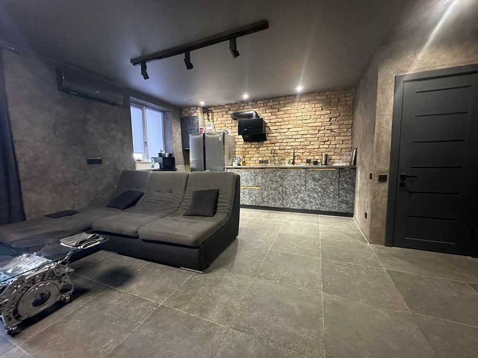 ТЕРМІНОВО! ТОП! Продаж шикарної 2к квартири р-н Озерна id 37092