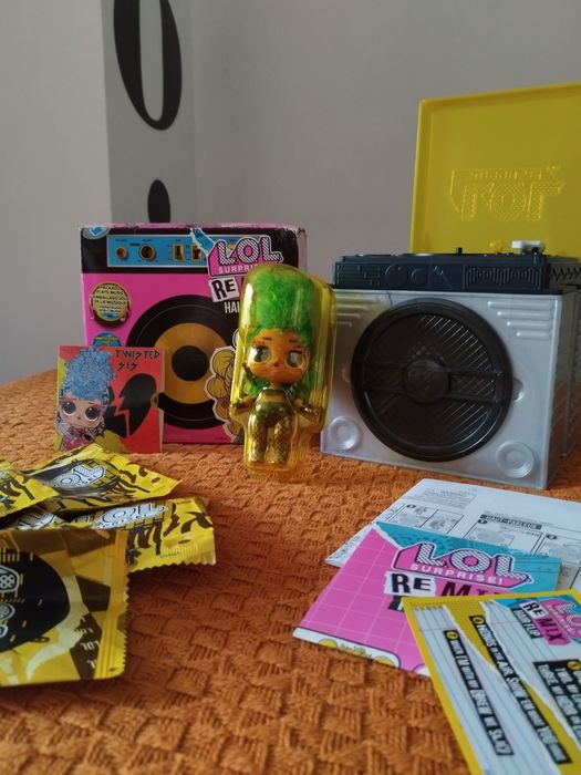 Lol surprise hair flip