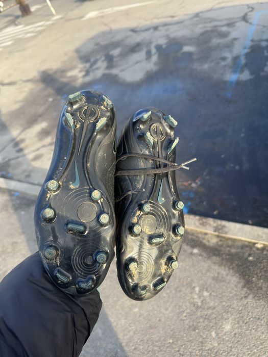 Бутси Найк Темпо 41