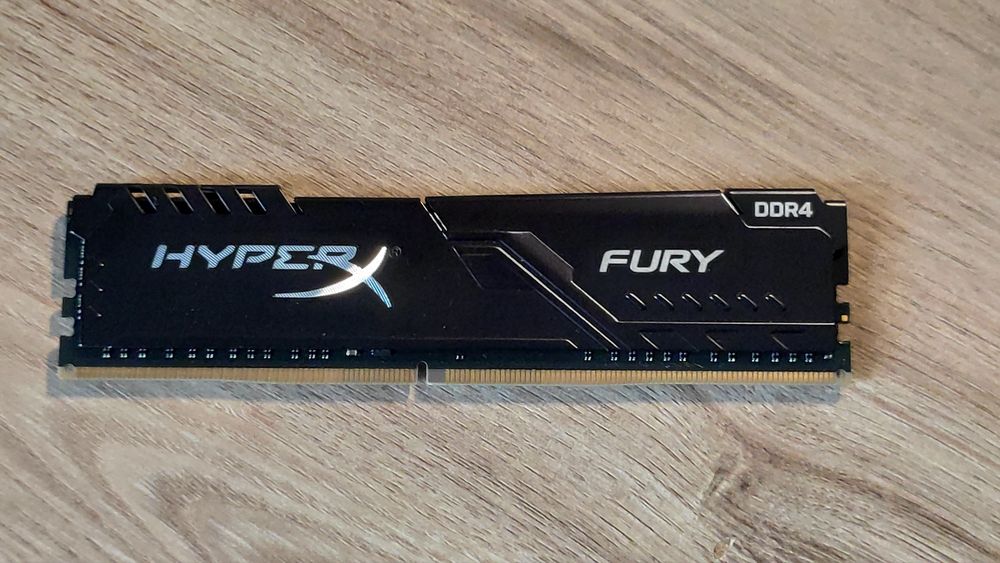 Pamięć RAM 8GB, DDR4, 3200MHz, CL16 HyperX Fury