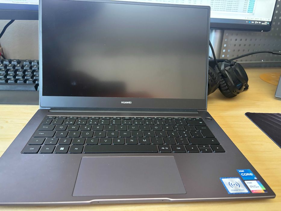 Huawei Matebook D14