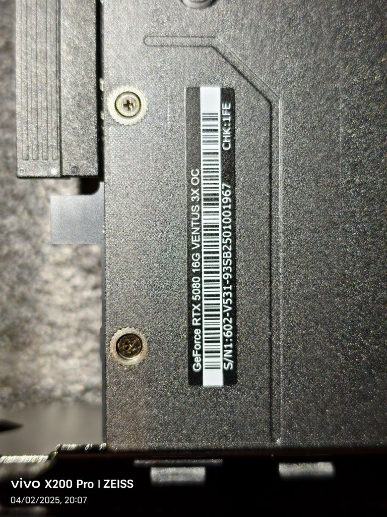 Placa gráfica NVIDIA RTX 5080 16gb GDDR7 MSI
